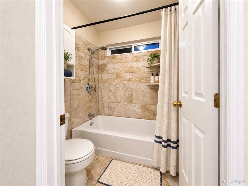 Upstairs Bathroom