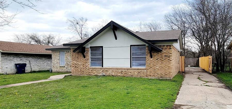 Property photo for 2602 Bliss, Greenville, TX