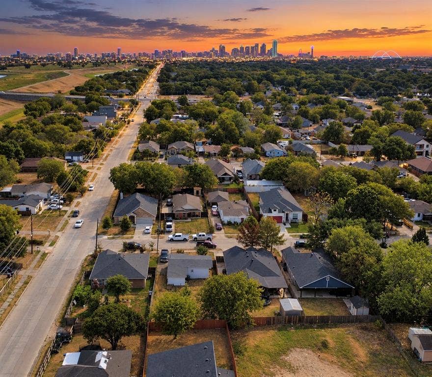 Property photo for 4131 Soloman Drive, Dallas, TX
