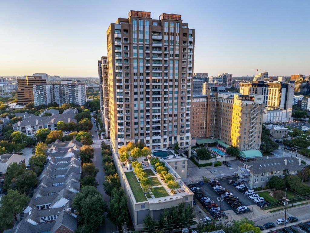 2300 Wolf Street, #14A, Dallas, TX 75201 2300 Wolf Street, #14A, Dallas, TX 75201