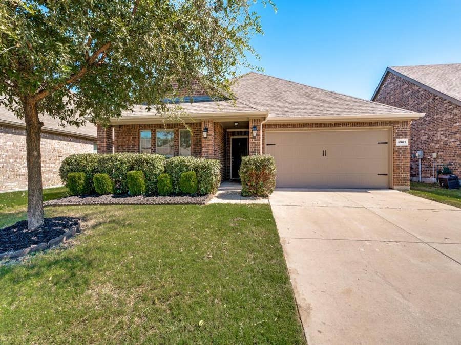 Property photo for 4501 Lakeview Drive, Frisco, TX