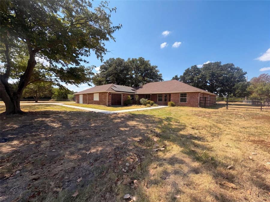 Property photo for 2283 N Holland Road, Mansfield, TX
