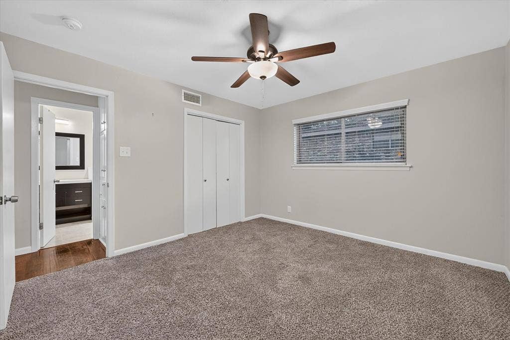 844 Woodcrest Drive, Hurst, TX 76053 844 Woodcrest Drive, Hurst, TX 76053