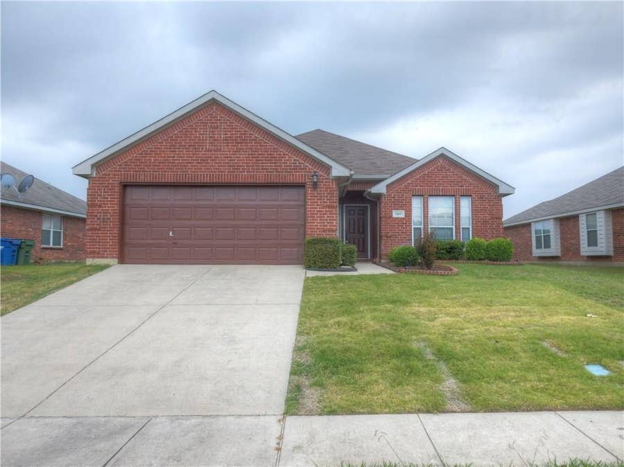 Property photo for 1809 Belmont Drive, Roanoke, TX