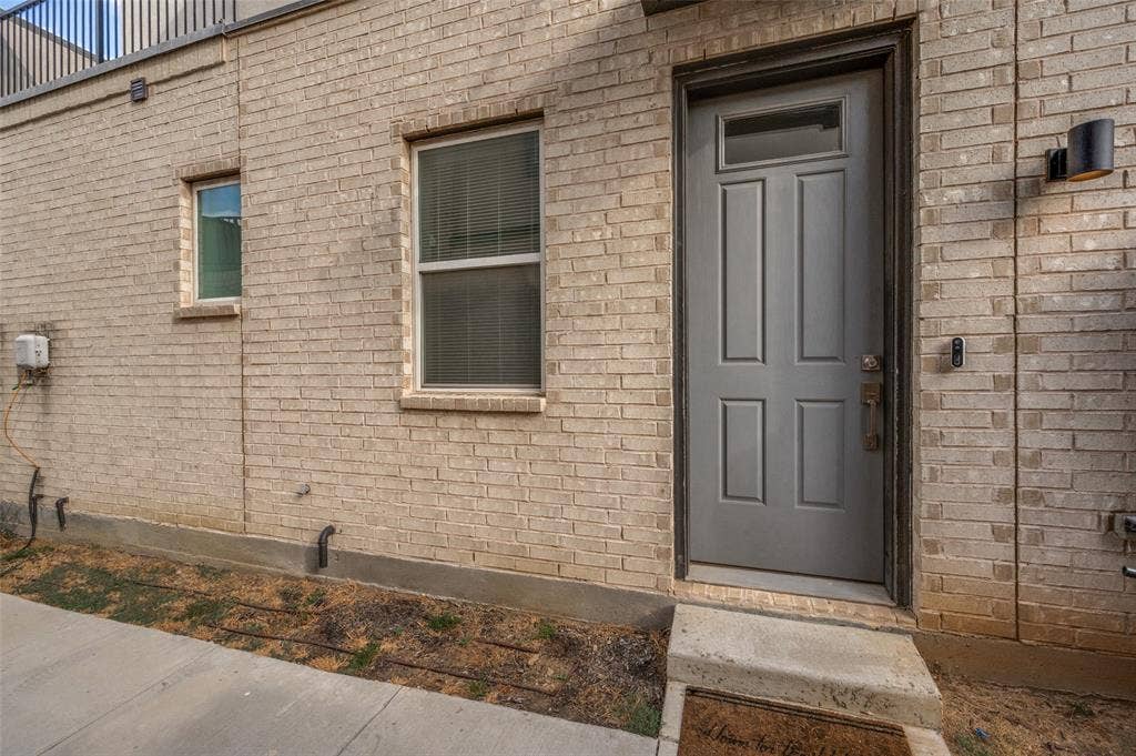 2008 Bethlehem Street, Irving, TX 75061 2008 Bethlehem Street, Irving, TX 75061
