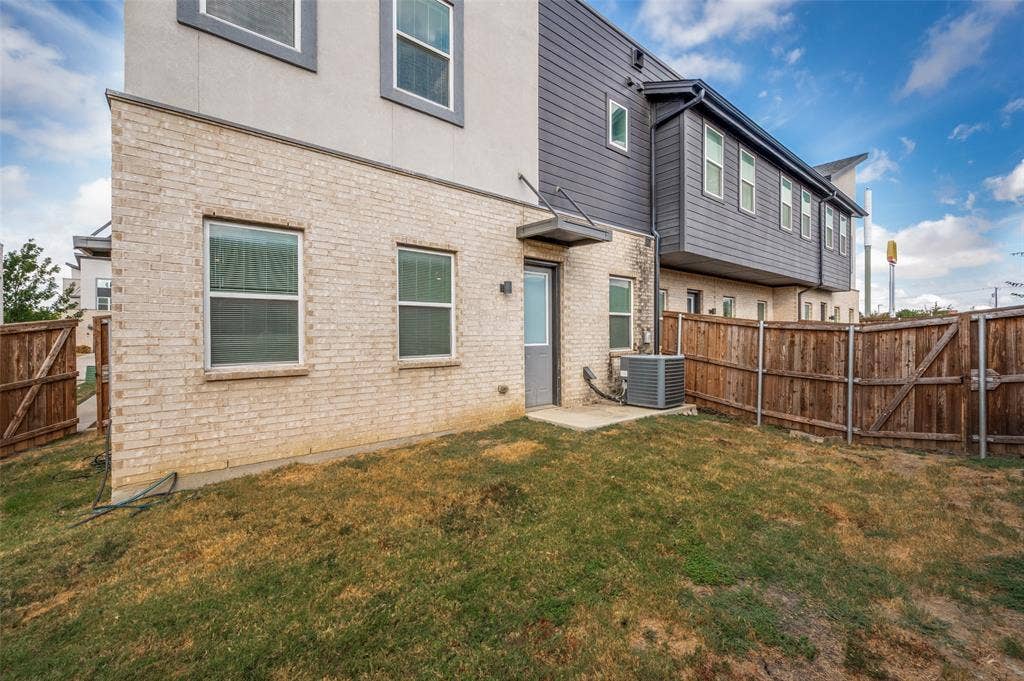 2008 Bethlehem Street, Irving, TX 75061 2008 Bethlehem Street, Irving, TX 75061