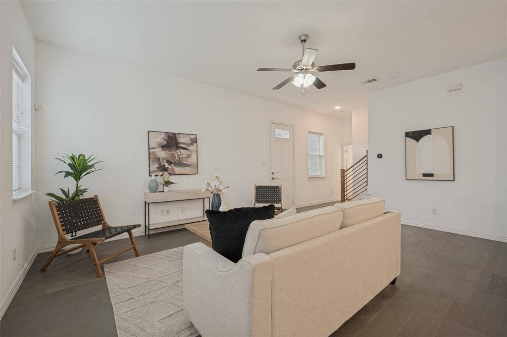 2008 Bethlehem Street, Irving, TX 75061 2008 Bethlehem Street, Irving, TX 75061