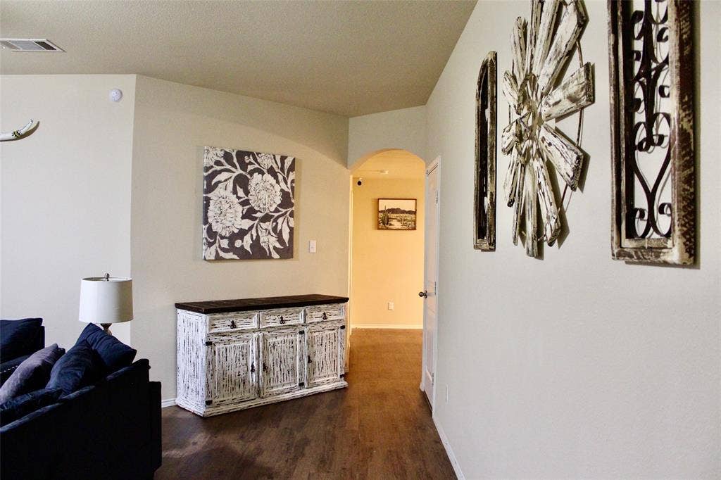 1699 Eagle River Trail, Lancaster, TX 75146