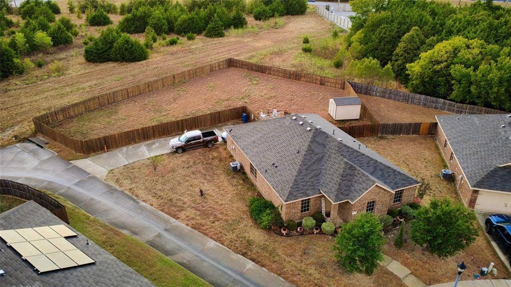 1699 Eagle River Trail, Lancaster, TX 75146