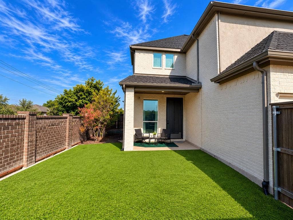 15511 Crape Myrtle Road, Frisco, TX 75035 15511 Crape Myrtle Road, Frisco, TX 75035