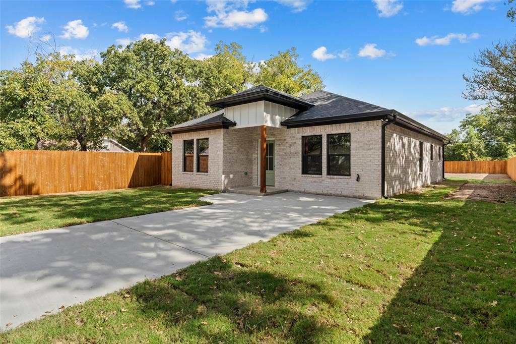 1115 Campbelton, Waco, TX 76705 1115 Campbelton, Waco, TX 76705