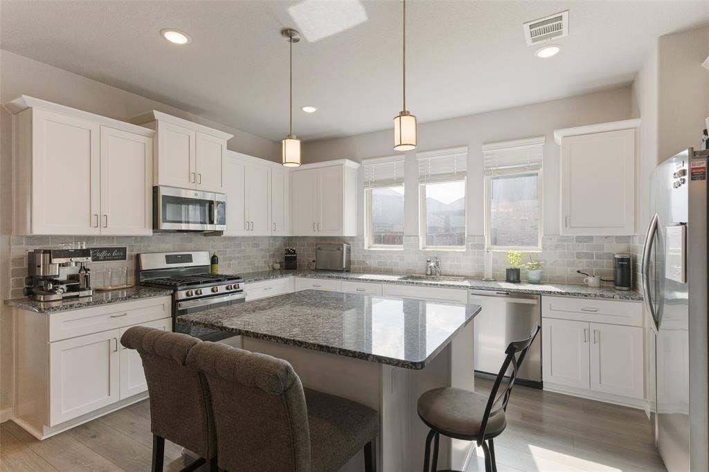 10928 Phelps Way, Fort Worth, TX 76244