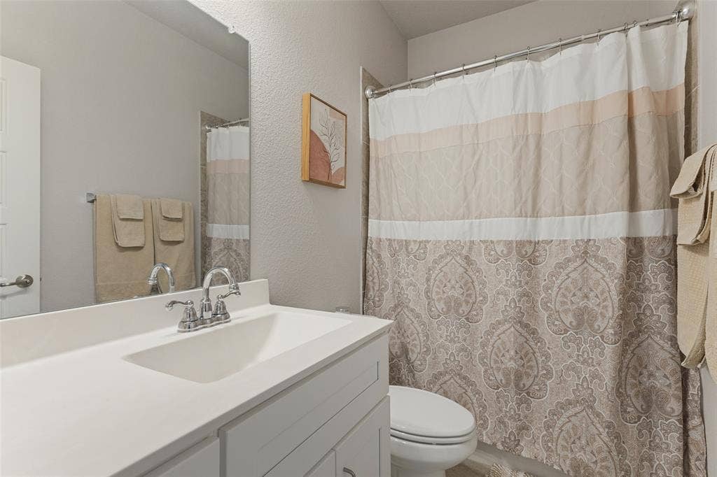 10928 Phelps Way, Fort Worth, TX 76244