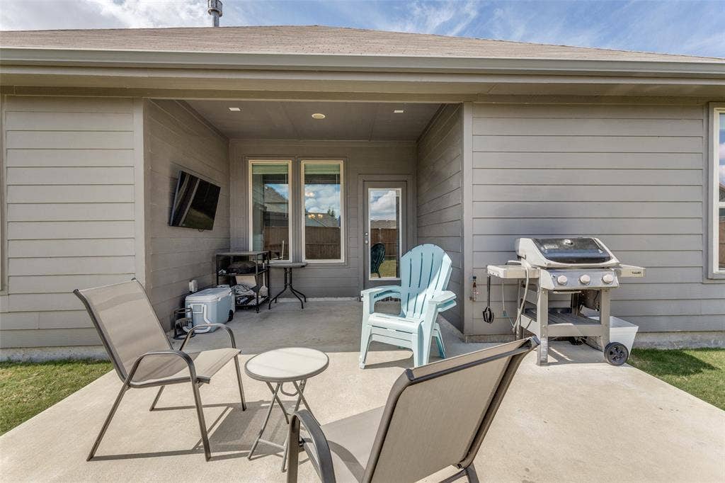 10928 Phelps Way, Fort Worth, TX 76244