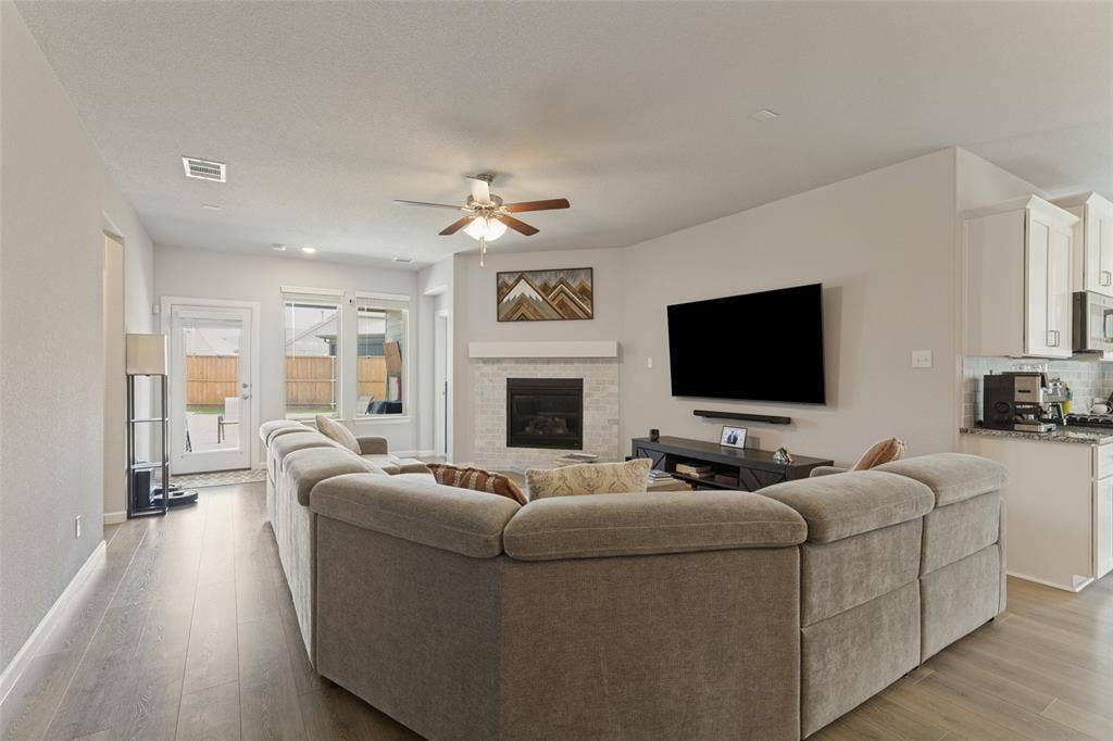 10928 Phelps Way, Fort Worth, TX 76244