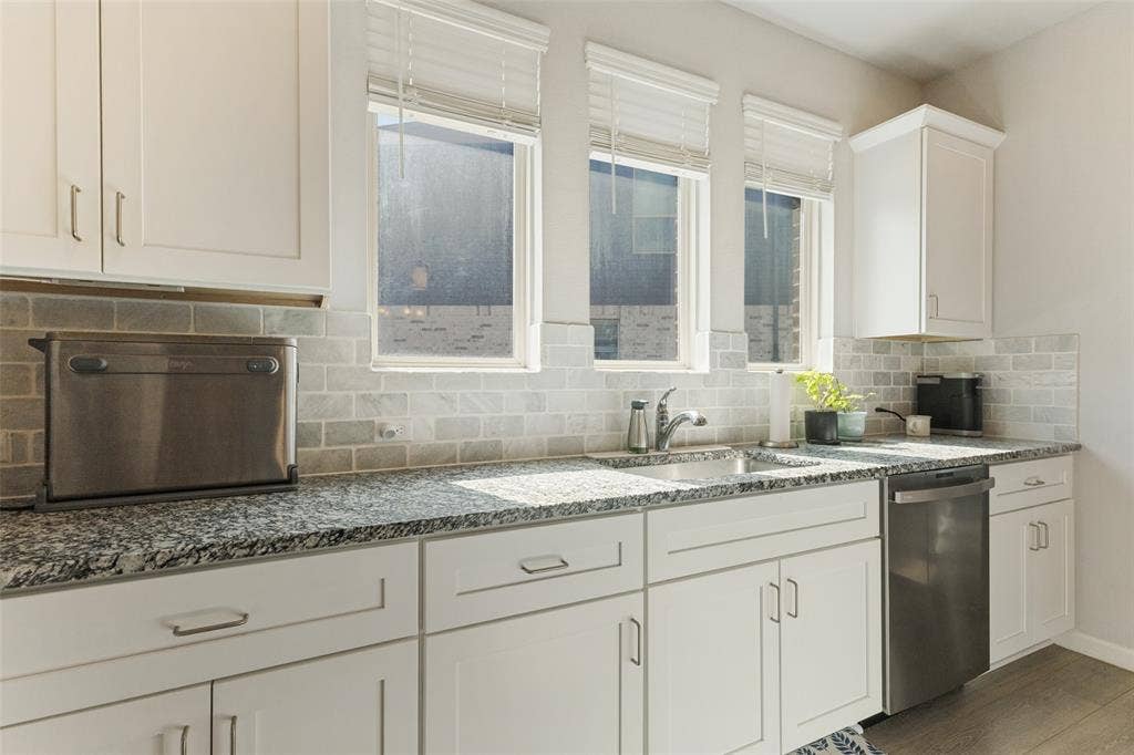 10928 Phelps Way, Fort Worth, TX 76244