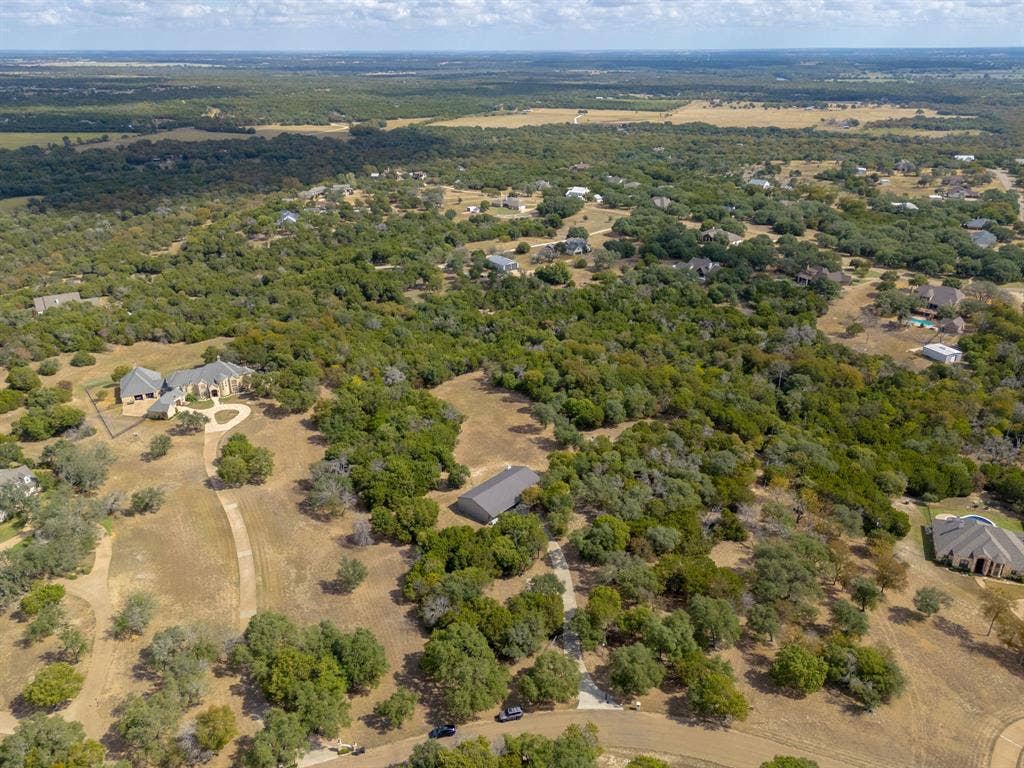 400 Hali Brooke Drive, China Spring, TX 76633 400 Hali Brooke Drive, China Spring, TX 76633