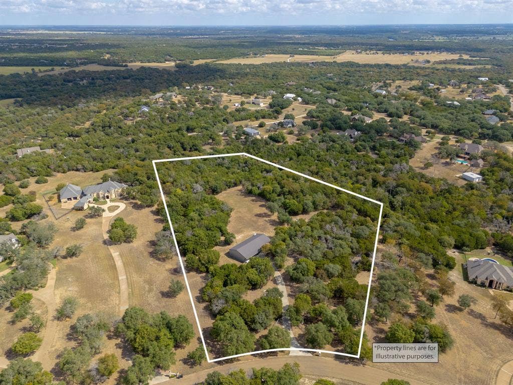 400 Hali Brooke Drive, China Spring, TX 76633 400 Hali Brooke Drive, China Spring, TX 76633
