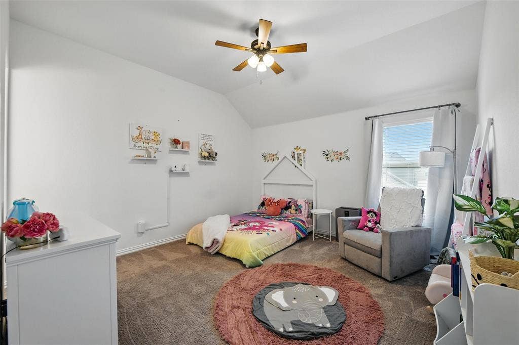 Upstairs bedroom No. 4