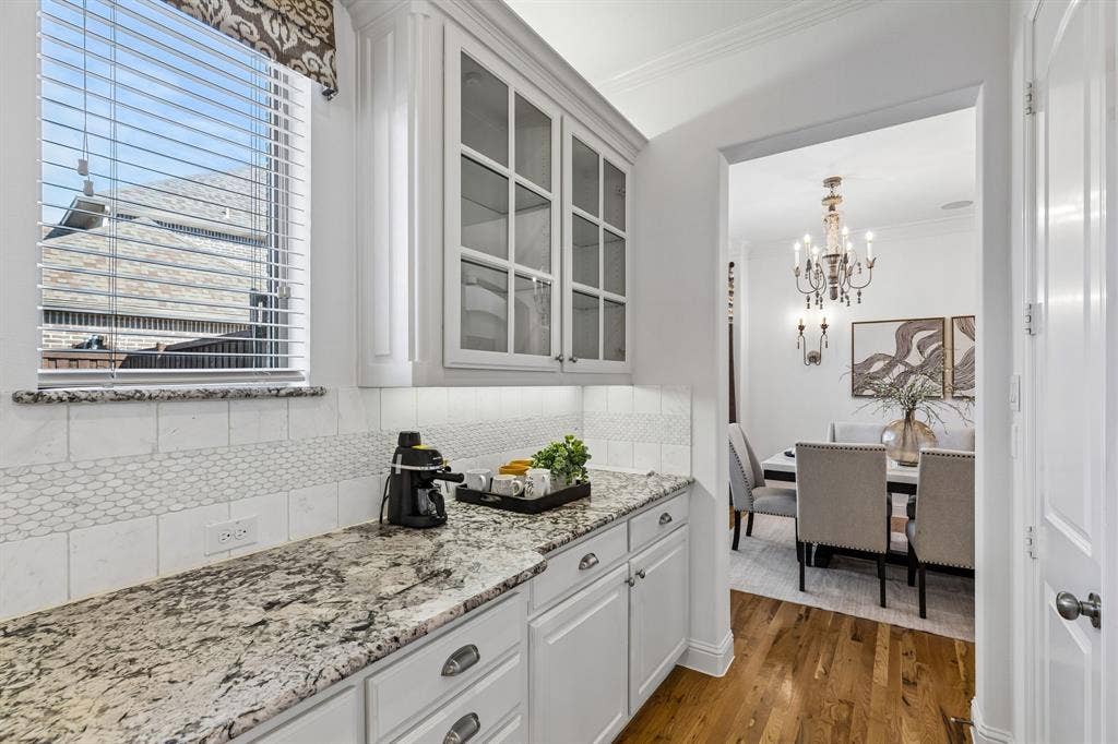 605 Royal Glen Drive, Murphy, TX 75094