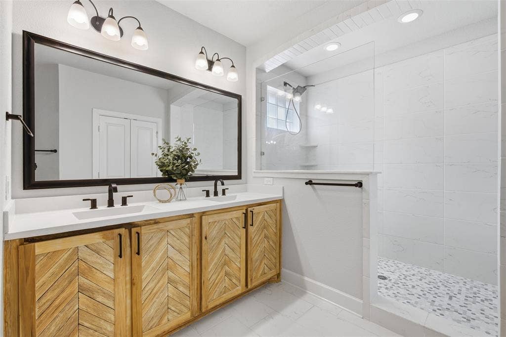 6209 Smithwick Drive, McKinney, TX 75070 6209 Smithwick Drive, McKinney, TX 75070