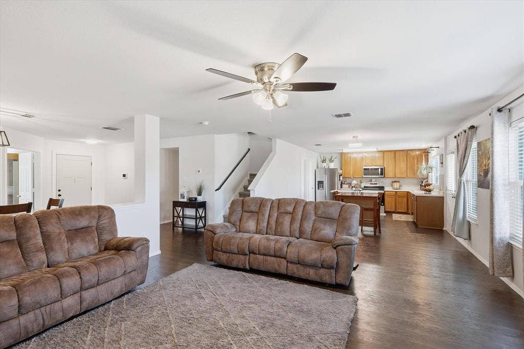 4000 Plymouth Drive, McKinney, TX 75070 4000 Plymouth Drive, McKinney, TX 75070