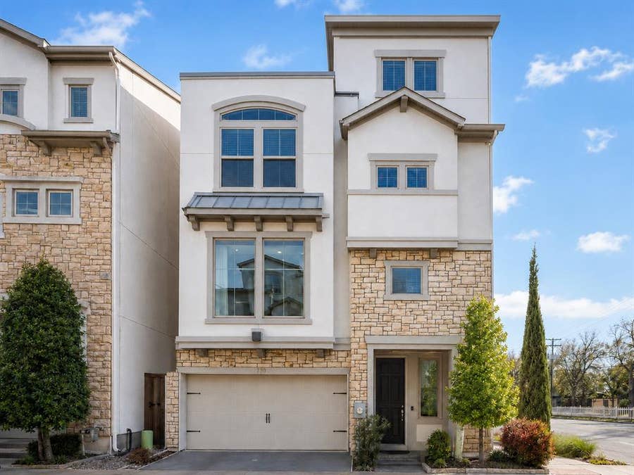 Property photo for 730 Spanish Oaks Place, Dallas, TX
