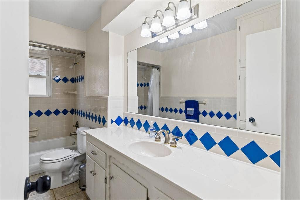 2630 Briarcove Drive, Plano, TX 75074 2630 Briarcove Drive, Plano, TX 75074