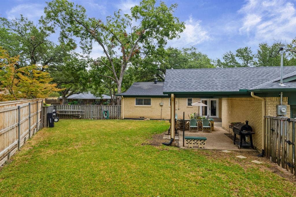 2630 Briarcove Drive, Plano, TX 75074 2630 Briarcove Drive, Plano, TX 75074