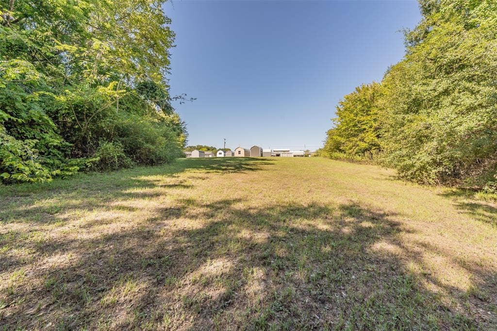 2715 W Main Street, Gun Barrel City, TX 75156 2715 W Main Street, Gun Barrel City, TX 75156