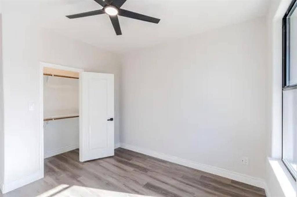 5713 Stonegate Circle, Granbury, TX 76048 5713 Stonegate Circle, Granbury, TX 76048