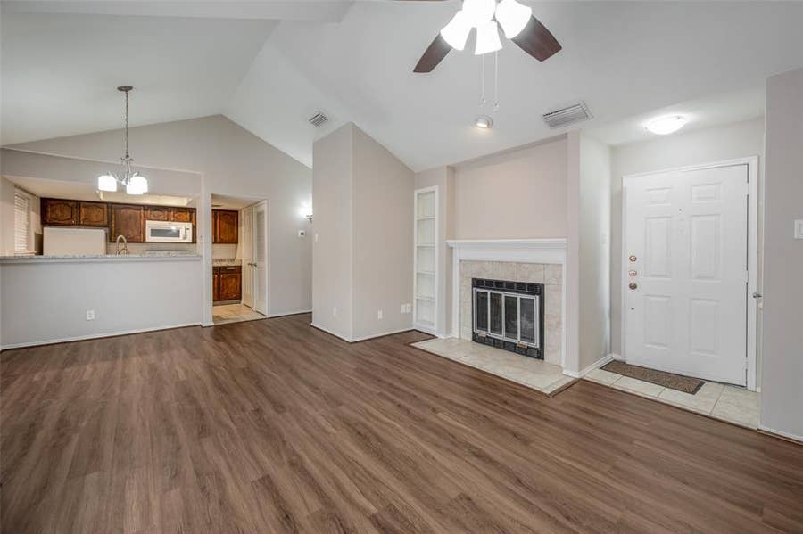 Property photo for 256 Jefferson Parkway, Fort Worth, TX