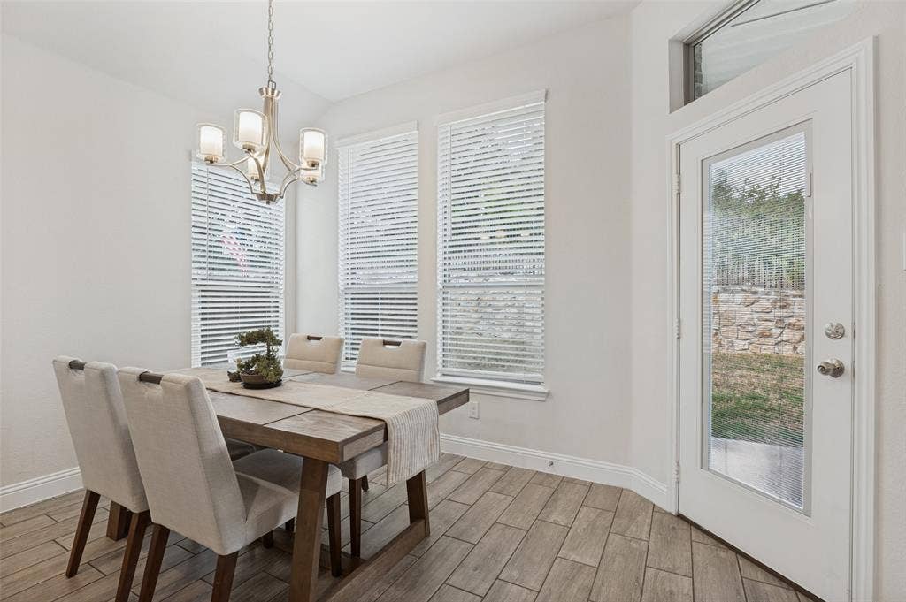 709 Winecup Way, Midlothian, TX 76065 709 Winecup Way, Midlothian, TX 76065