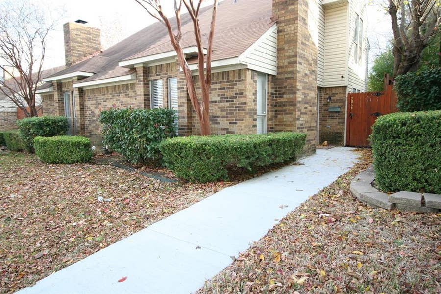 Property photo for 2064 Embassy Way, Carrollton, TX