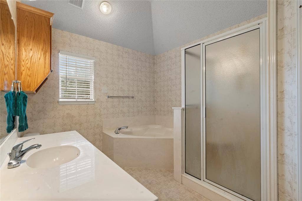 531 Karen Drive, Robinson, TX 76706 531 Karen Drive, Robinson, TX 76706