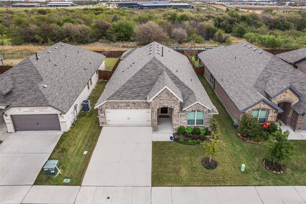 5924 Pine River Lane, Fort Worth, TX 76179