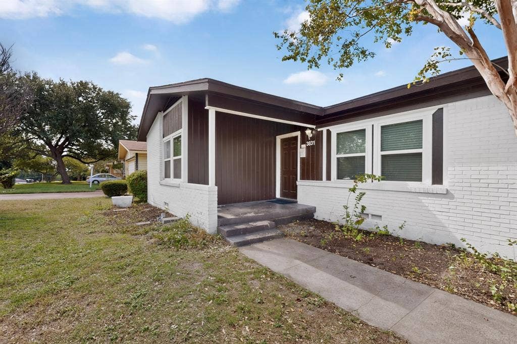 3831 Vanette Lane, Dallas, TX 75216
