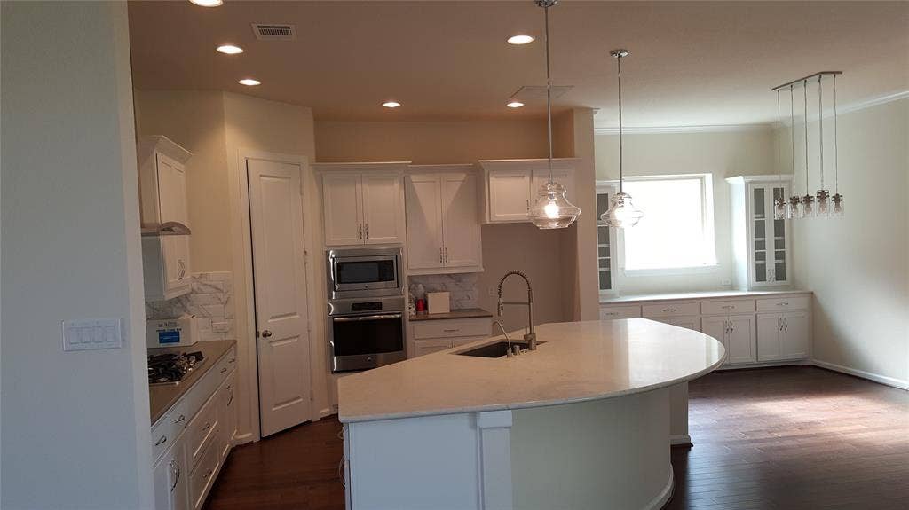 12199 Antler Drive, Frisco, TX 75035 12199 Antler Drive, Frisco, TX 75035