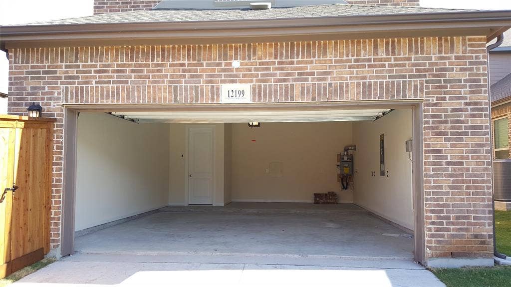 12199 Antler Drive, Frisco, TX 75035 12199 Antler Drive, Frisco, TX 75035
