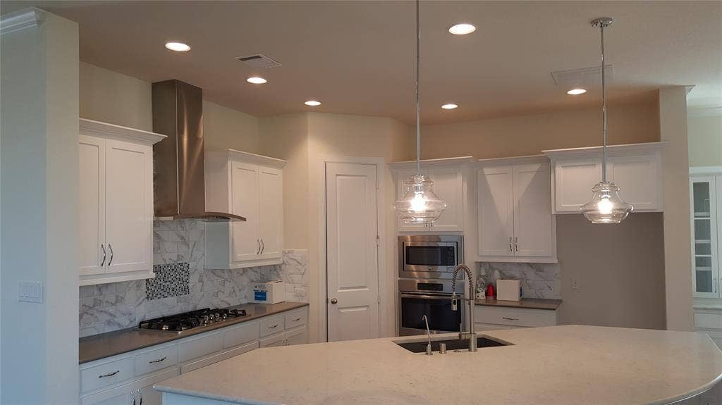 12199 Antler Drive, Frisco, TX 75035 12199 Antler Drive, Frisco, TX 75035