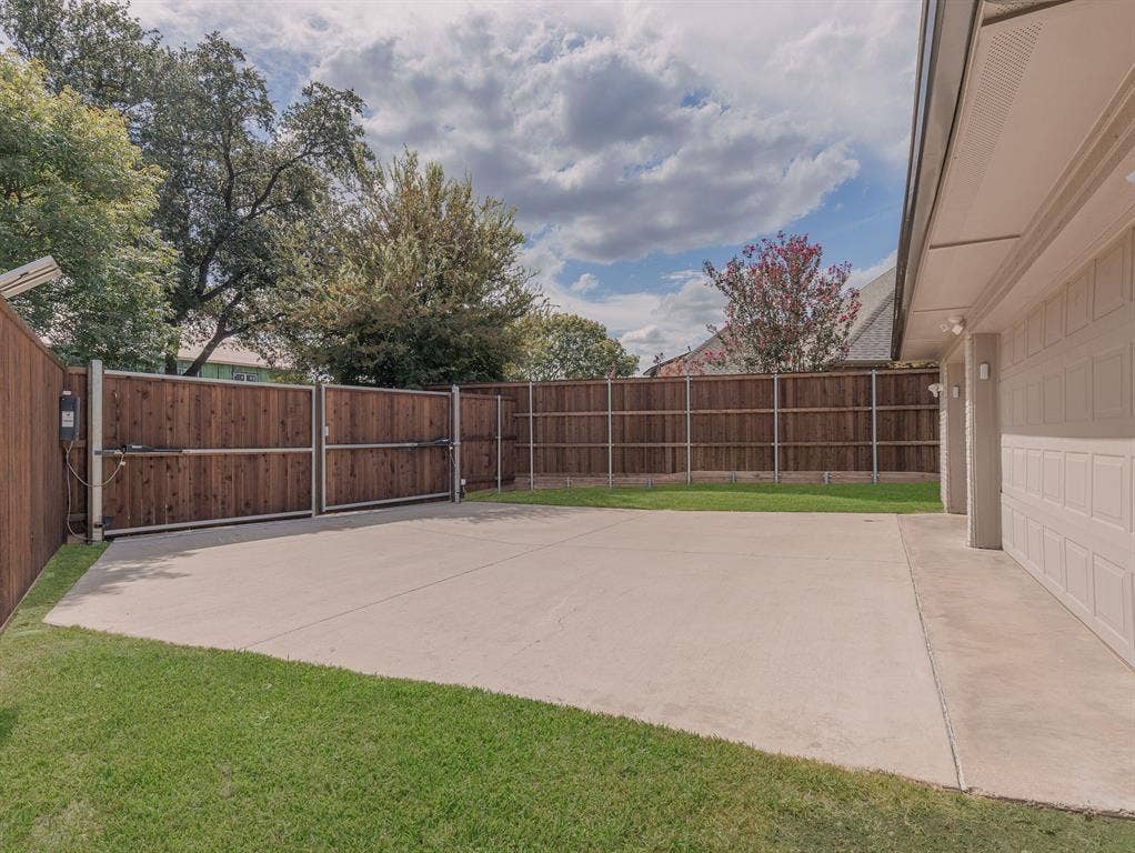 1109 Mill Springs, Richardson, TX 75080 1109 Mill Springs, Richardson, TX 75080