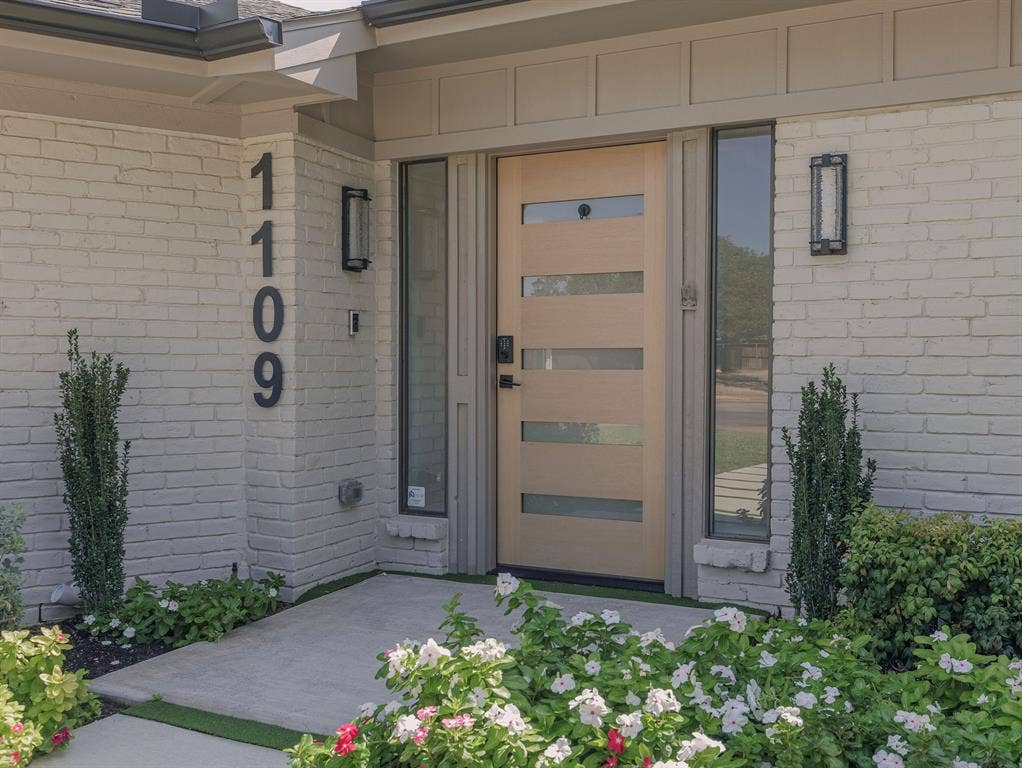 1109 Mill Springs, Richardson, TX 75080 1109 Mill Springs, Richardson, TX 75080