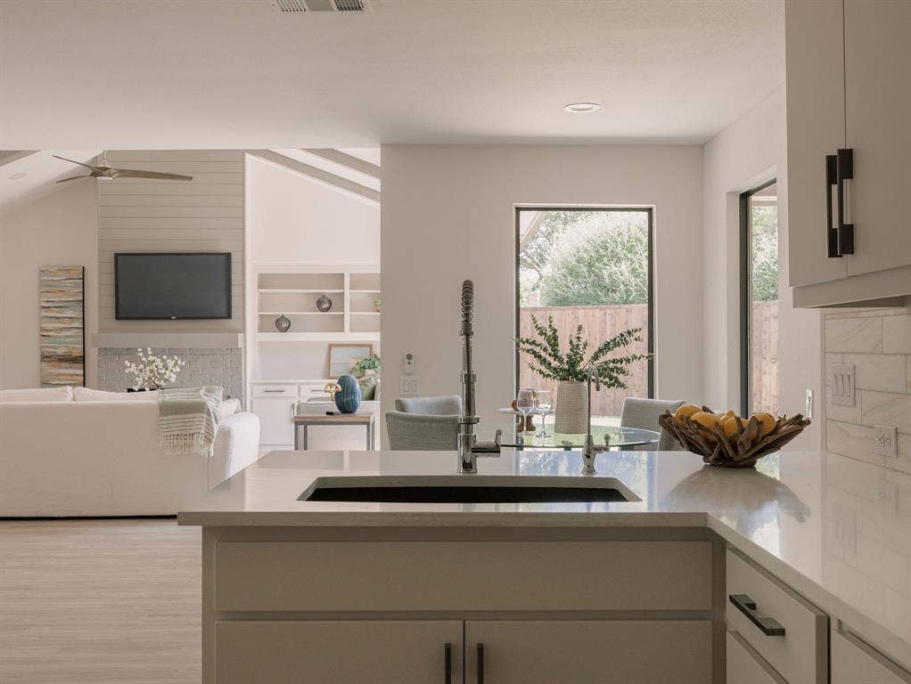 1109 Mill Springs, Richardson, TX 75080 1109 Mill Springs, Richardson, TX 75080