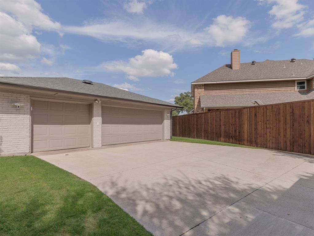 1109 Mill Springs, Richardson, TX 75080 1109 Mill Springs, Richardson, TX 75080