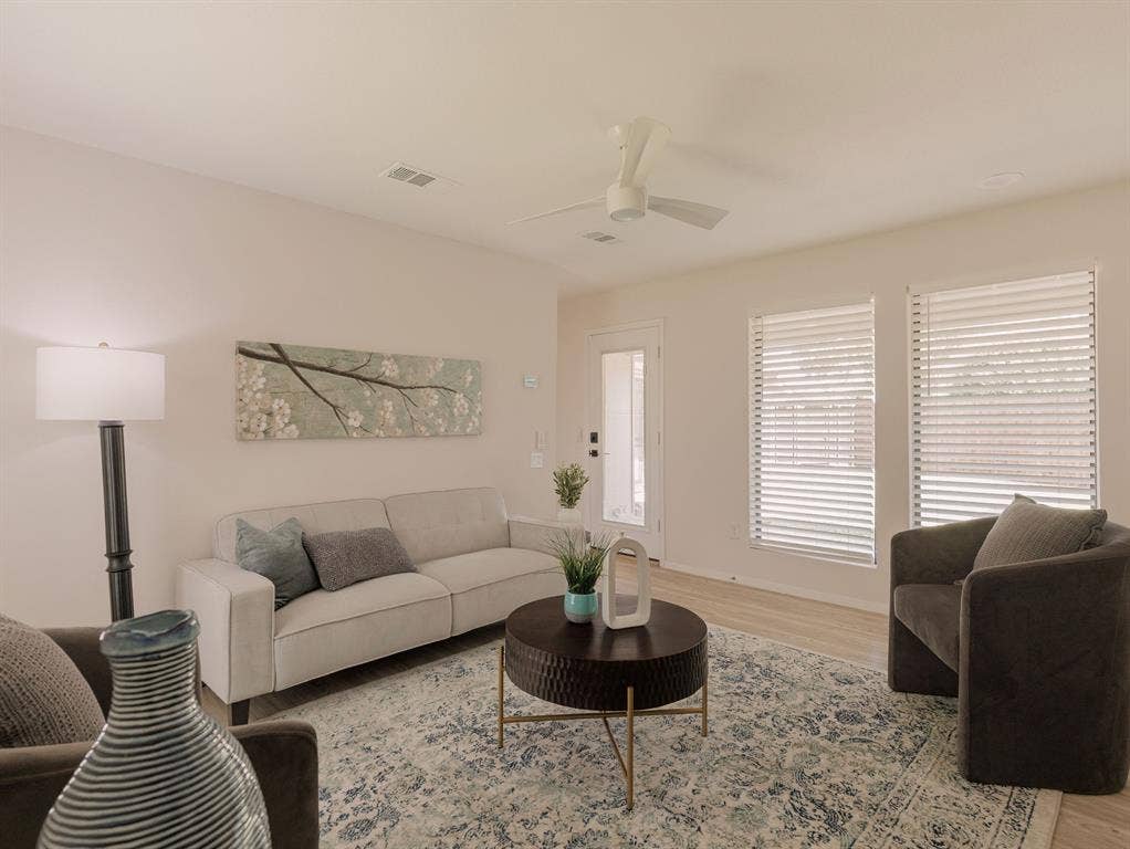 1109 Mill Springs, Richardson, TX 75080 1109 Mill Springs, Richardson, TX 75080
