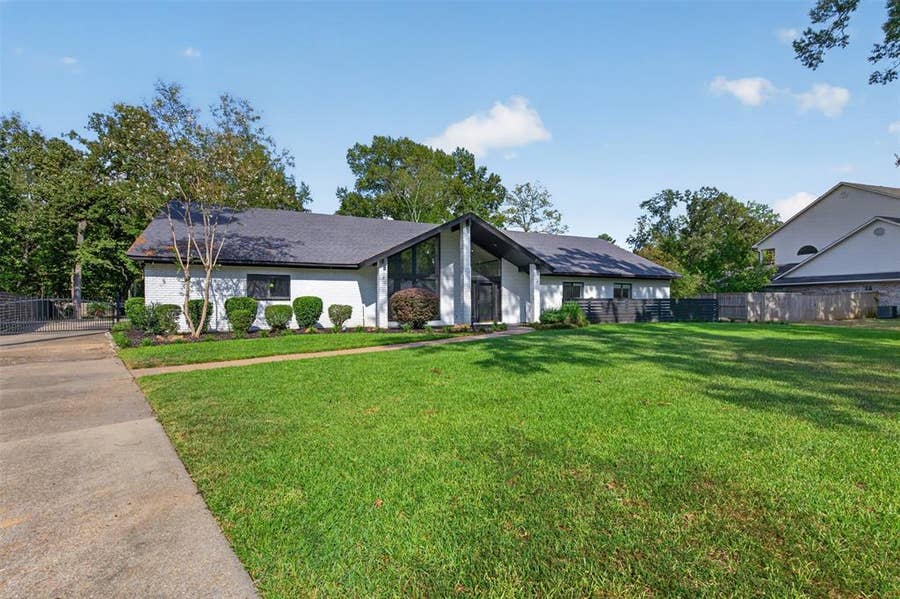 Property photo for 1044 Bauxhall Circle, Shreveport, LA