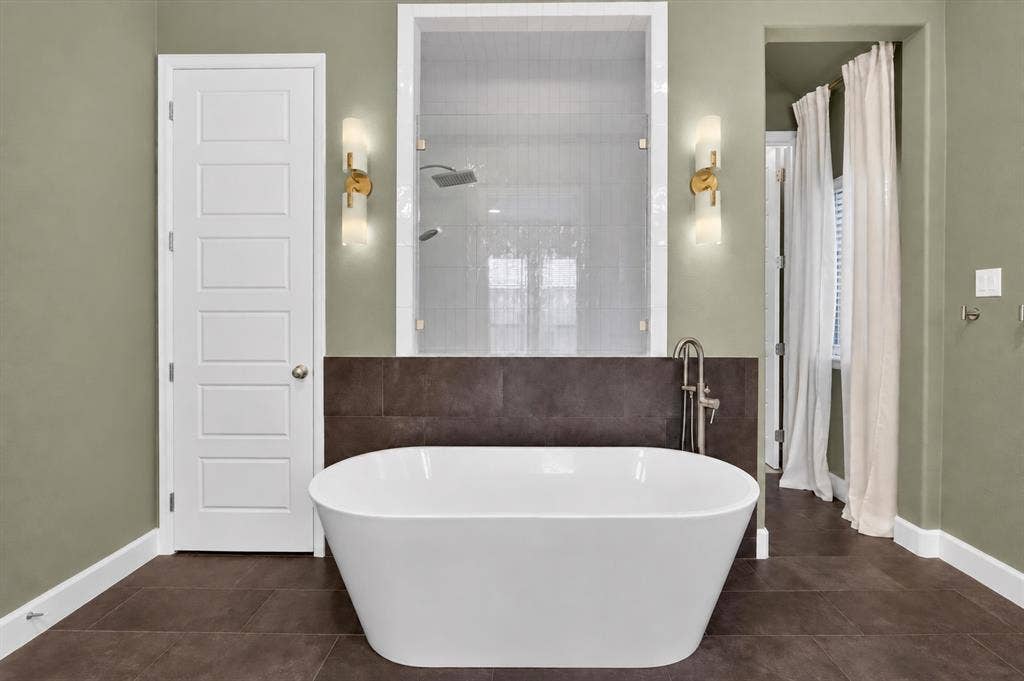 2234 Somercrest Place, Midlothian, TX 76065 Freestanding soaking tub