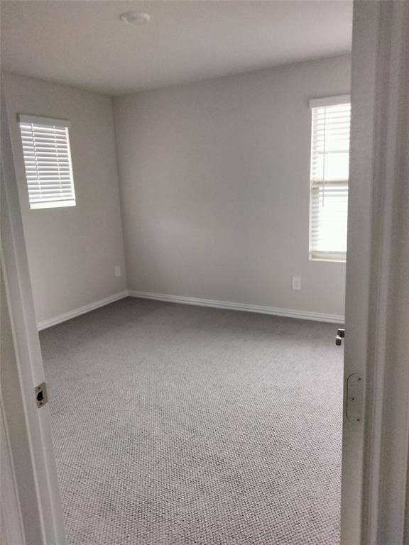 601 Willet Drive, McKinney, TX 75069 Neutral-toned wall paint and textured carpeting
