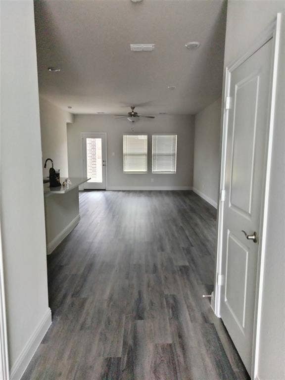 601 Willet Drive, McKinney, TX 75069 Open-concept living space featuring wood-finish flooring, recessed lighting, and a ceiling fan