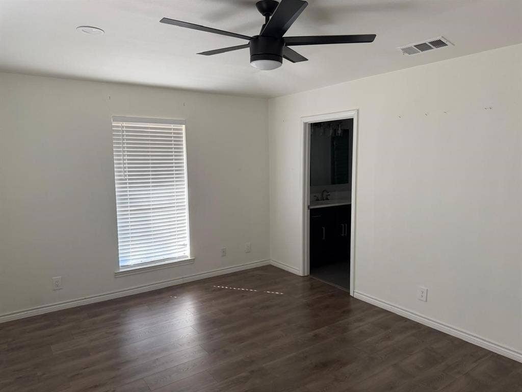 2928 Almeta Lane, McKinney, TX 75069 Room with wood-finish flooring, a window with blinds, and a modern ceiling fan